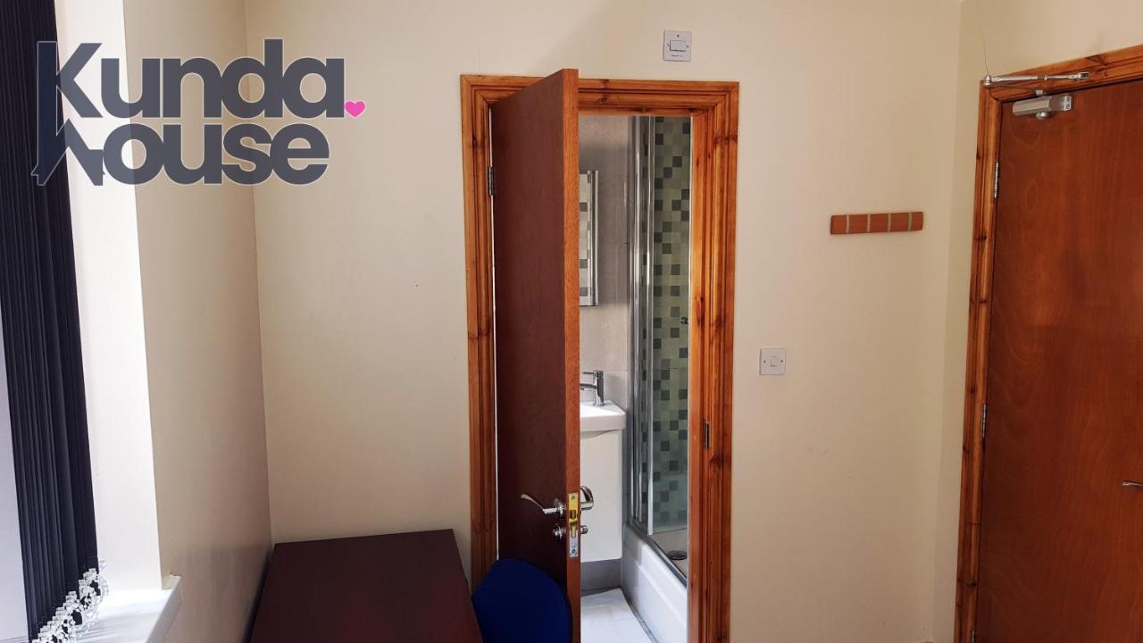 Kunda House Bournbrook Hotell Birmingham Exteriör bild